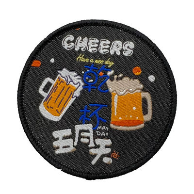 Designer-Cheers Iron On-Stickerei bessert Polyester Faden gesponnenen Logo Patch aus