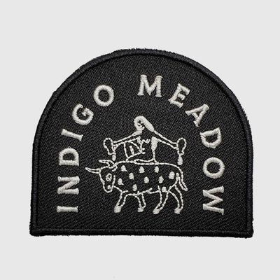 Shrinkproof kundenspezifischer Logo Embroidered Patches Clothing Iron auf Stickerei-Flecken