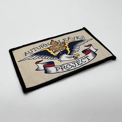 Waschbares Eisen auf Stickerei-Flecken kundenspezifischer Logo Shoulder Woven Patches