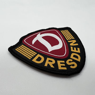 Kundenspezifische Marke Logo Woven Washable Iron On bessert Merrowed-Grenzschulter-Ausweise aus