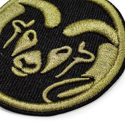 Erhitzen Sie Presse-Stickerei-Flecken, kundenspezifische gestickte Embleme 3D