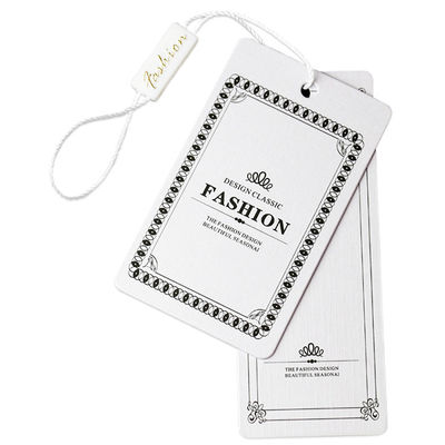 Kundenspezifische materielle Kleidungs-Hang Tags And Personalised Swing-Papierumbauten