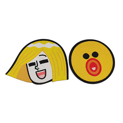 Formen Sie kundenspezifischen gesponnenen Aufkleber ausbessert erschwingliches Gewebe Logo Stickers