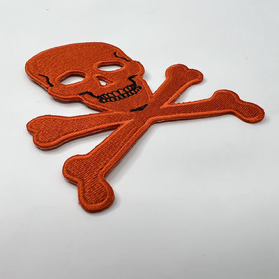 Schädel-Muster-Twill-waschbares Eisen auf gestickten Flecken für Kleidung