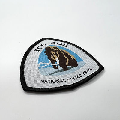 Eisen auf gesponnenen klebenden Flecken Logo Patch Eco Friendly Handmades für Kleidung